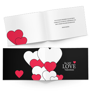 Wunderschöne Valentinstags-Klappkarte mit romantischen Herzen