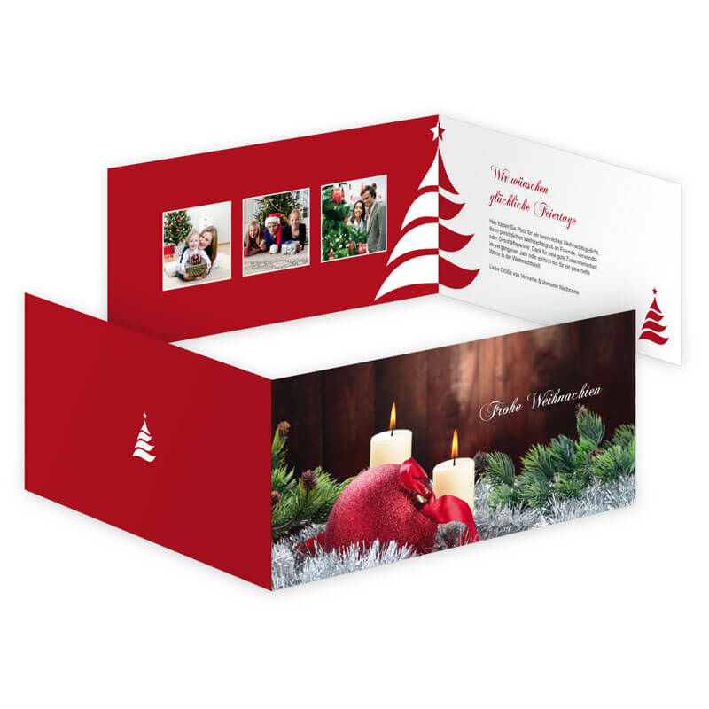 Gestalten Sie eine schöne, traditionelle Weihnachtskarte mit eigenen Fotos auf der Innenseite