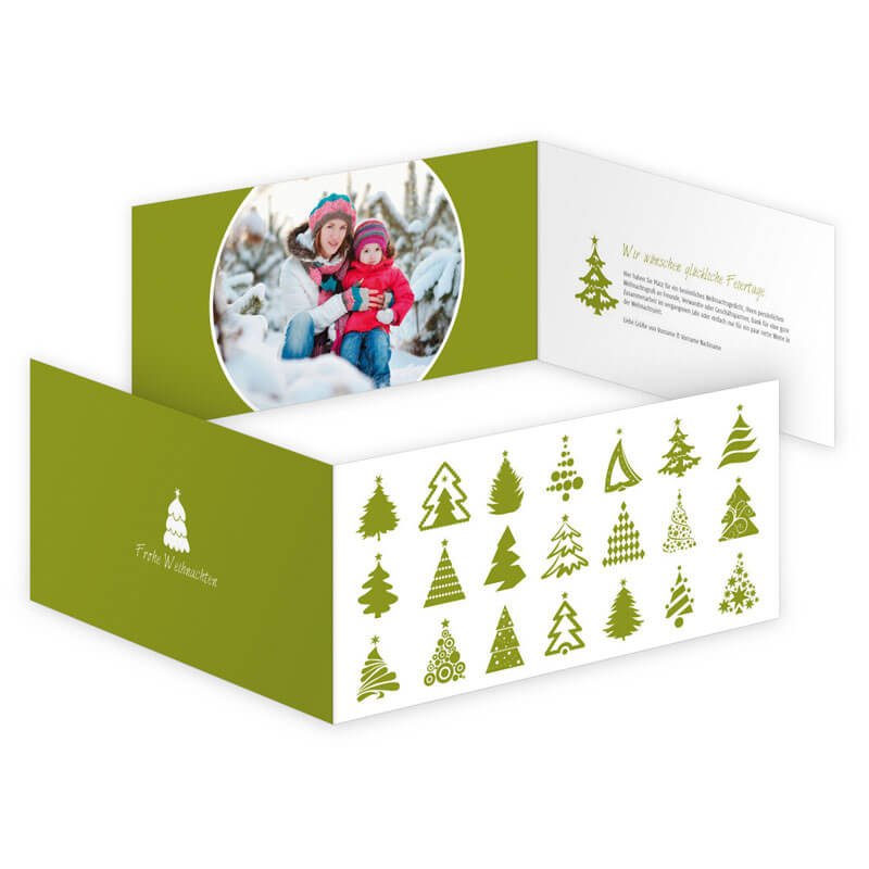 Kreativ gestaltet ist die Titelseite dieser Weihnachtskarte. Innen ist viel Platz für das Familienfoto.