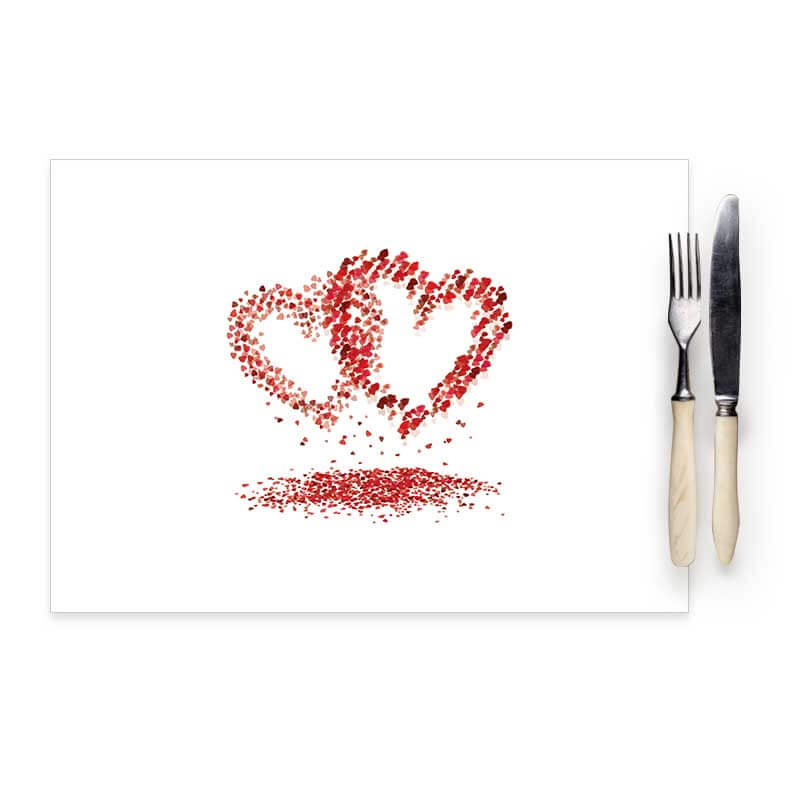 Hochzeits-Tischset mit romantischer Herzregen-Illustration